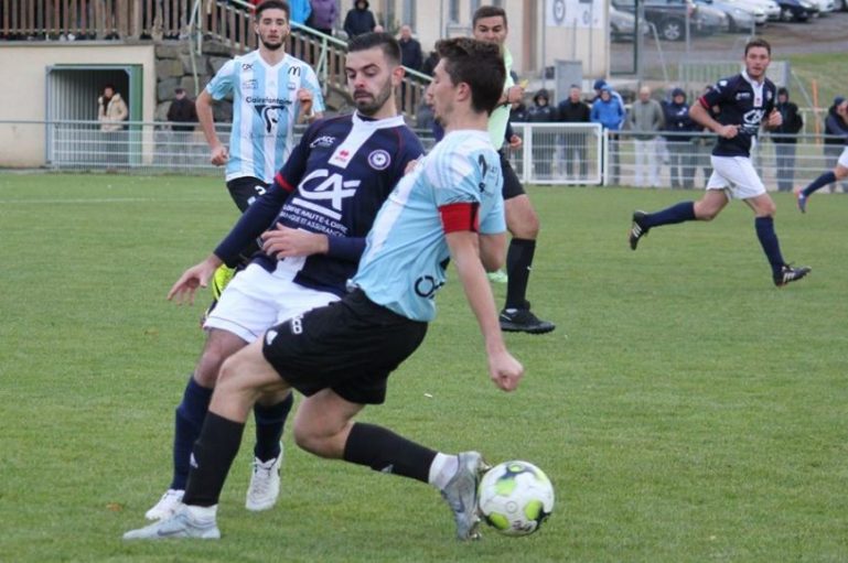 Velay-Foot-Le-Puy-Foot-769x511