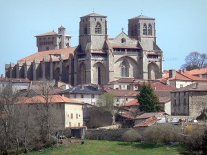 abbaye-chaise-dieu-40458_w600