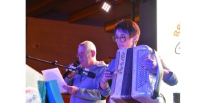 l-accordeon-marque-de-fabrique-de-radio-craponne-etait-aussi-a-l-honneur-avec-laurence-vasselon-photo-progres-jean-claude-faure-1672303165