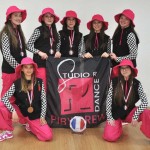 les-poulettes-en-baskets-en-route-pour-le-championnat-du-monde-1743786586